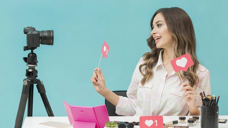 The Power of Influencer Marketing: How to Leverage Social Media Influencers to Boost Your Brand